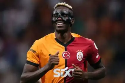 Transfer Ozbek, the president of Galatasaray, says Osimhen stays with us and doesn't go anywhere.